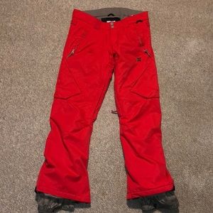 DC women’s snow pants